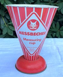 Lot 23- Messbecher German Red & White Tin Measuring Cup 6 Inches - Vintage Kitchen Decor