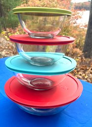 Lot 330 - Set Of 4 Pyrex Nesting Bowls - Clear Glass With Covers