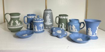 Lot 226- Nice Collection! 1950s Vintage Wedgewood Jasperware In Green, Grey And Blue - Made In England