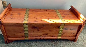 Lot 454- Vintage Knotty Pine Cedar Blanket Chest