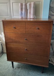 Lot 457- Mid Century MCM - 4 Drawer Dresser Small Chest - As Is