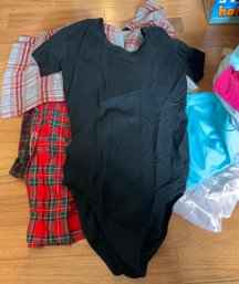 Lot 8A- Vintage Lot Of Clothing - Large Sizes