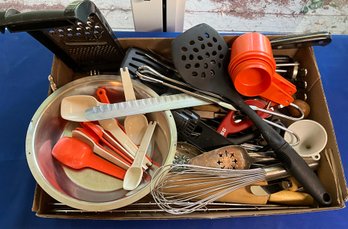 Lot 40- Mixed Kitchen Drawer Lot - Utensils - Jacques Debarr Knives - Baking Items - Rolling Pin And More