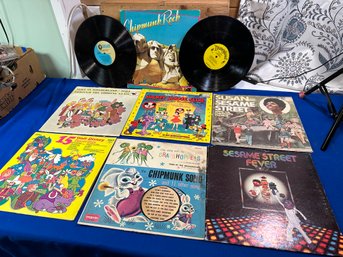 Lot 615 - Kids Vinyl Records - Sesame Street - Chipmunks - Mickey Mouse Club Walt Disney - Alice Wonderland