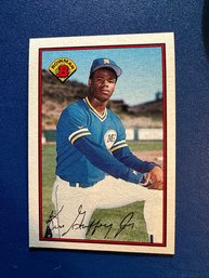 Lot 439 - KEN GRIFFEY Bowman MLB - Seattle Mariners 1986 Baseball Card