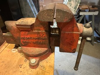 Lot 628 - Columbian Anvil Vise - Hand Tool Made In USA