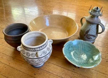 Lot 16- Very Nice Pottery Lot - 5