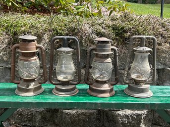Lot 215 - Lot Of 4 Vintage Lanterns - Dietz No. 2 D-lite, Royal, Wizard & Berger