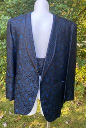 Lot 503 - Down Town Hand Tailored Mens Royal Blue Smoking Blazer Jacket With Cummerbund Mens Xl