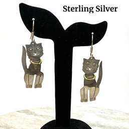 Lot 252- Sterling Silver Mexico Sitting Cat Earrings