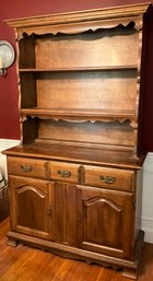 Lot 6- Cute! Country Vintage Maple Hutch Display Cabinet - Use Bottom As A Buffet! - Dovetail Joints