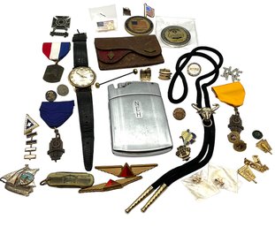 Lot 468CAN - Mens Vintage! Cigarette Lighter Case - 10k Gold Pins- Red Cross - Gettysburg- Flag - Timex Watch