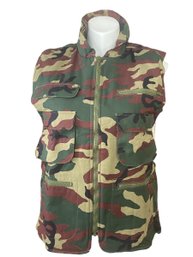 Lot 10- New! Camouflage Weather Vest Rite Inc. Hunting Fishing Mens Vintage Size Large