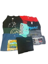 Lot 700 - Lot Of 9 T-shirts Mostly Size Large Nintendo, JJ&S, Game Of Thrones, Cartoon Network, Hennessey