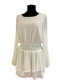 Lot 89- Altard State White Shorts Romper Outfit Juniors Size M Medium