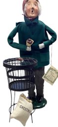 Lot 32RR- Byers Choice Caroler Hang Tag The Cries Of London Roasted Chestnut Man With Fire Pit Retired 1993