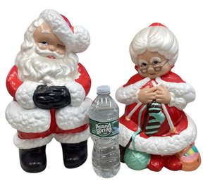 Lot 206SD- 1985 Santa And Mrs Claus Large Ceramic Christmas Decor Figures -2