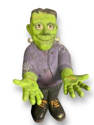 Lot 436 - Frankenstein The Monster Ceramic Halloween Frankie Decor - Trick Or Treat