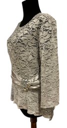 Lot 64SES- Alex Evenings Silver Lace Sparkle Holiday Party Evening Occasion Top Womens Size M Medium