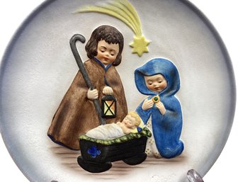 Lot 209SD- Collectible Goebel 1977 Janet Robon Commemorative Plate Handpainted - Nativity - Christmas