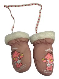 Lot 236KR - Adorable Care Bear Mittens - Baby Hugs Bear - 1984 - Baby Size