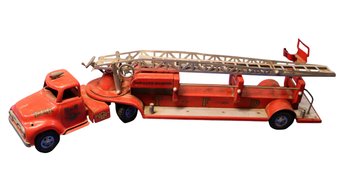 Lot 186- 1950 Tonka Toys Pressed Steel Hook & Ladder Aerial Fire Truck & Trailer 32 Inches
