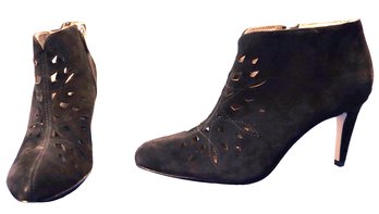 Lot 508 - Adrienne Vittadini Truman Black Suede Heeled Bootie Shoes - NEW - Size 8.5 M