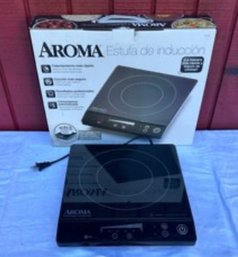 Lot 425- Aroma Induction Cooktop - Appears Unused - In Box - Kitchen Ware