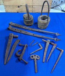 Lot 626 - Architectural Salvage - Long 18 Inch Hinges - Hook - Primitive Items