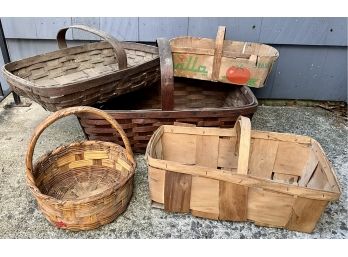 Lot 69- Vintage Apple Baskets And Baskets With Handles - Lot Of 5