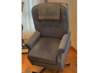 Lot 8 - Golden Technology Blue Lift Chair Recliner - Works Perfect