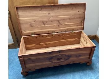 Lot 146- Lane Cedar Blanket Storage Chest (no Lock)