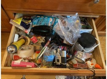 Lot 117 - Large Junk Drawer