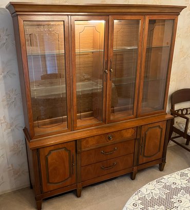 Stanley Furniture Solid Wood Italian Provincial Lighted Buffet With Hutch