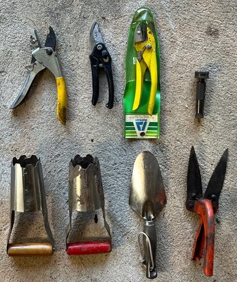 Assorted Garden Hand Tools - 8 Total