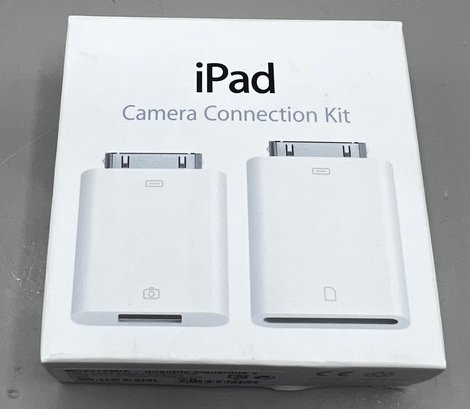 Apple IPad Camera Connection Kit- Comes With 2 Connectors