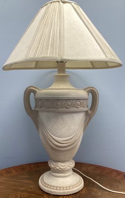 Classical Urn Style Table Lamp