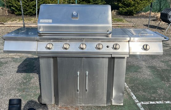 JENN-AIR Stainless Steel Grill Model No: 720-0062-LP