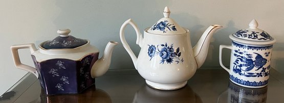 Blue And White Porcelain & Elizabeth Fine Bone China Teapots - 3 Piece Lot