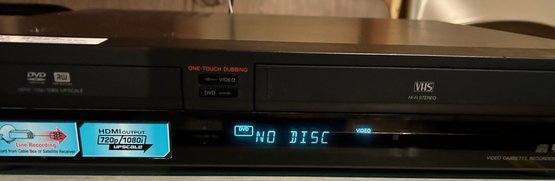 Sony Video Cassette Recorder / DVD Recorder Model RDR- VX555