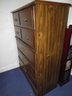 Dresser With 5 Drawers/vintage
