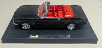 Revell 1965 Mustang Convertible 1/18 Scale Diecast Car With Plastic Base