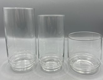 Drinking Glass Set - 17 Total Pieces