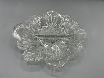 Indiana Glass Co. Pebble Leaf Pattern Divided Relish/candy Bowl