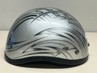 THH Womens Motorcycle Helmet - Size Small
