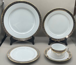 Philippe Deshoulieres Porcelain De Limoges China Set - Made In France - 50 Pieces Total