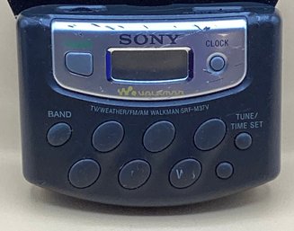 Sony Radio Walkman Model 8RF-m37v