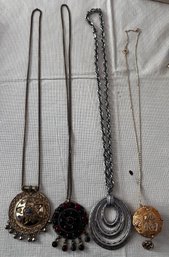 Costume Jewelry Necklace Lot Of 4