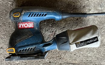 Ryobi Corded Sander - Model S652D