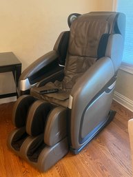 Fuji Cyber-relax Powered Massage Chair - Model FJ-5000